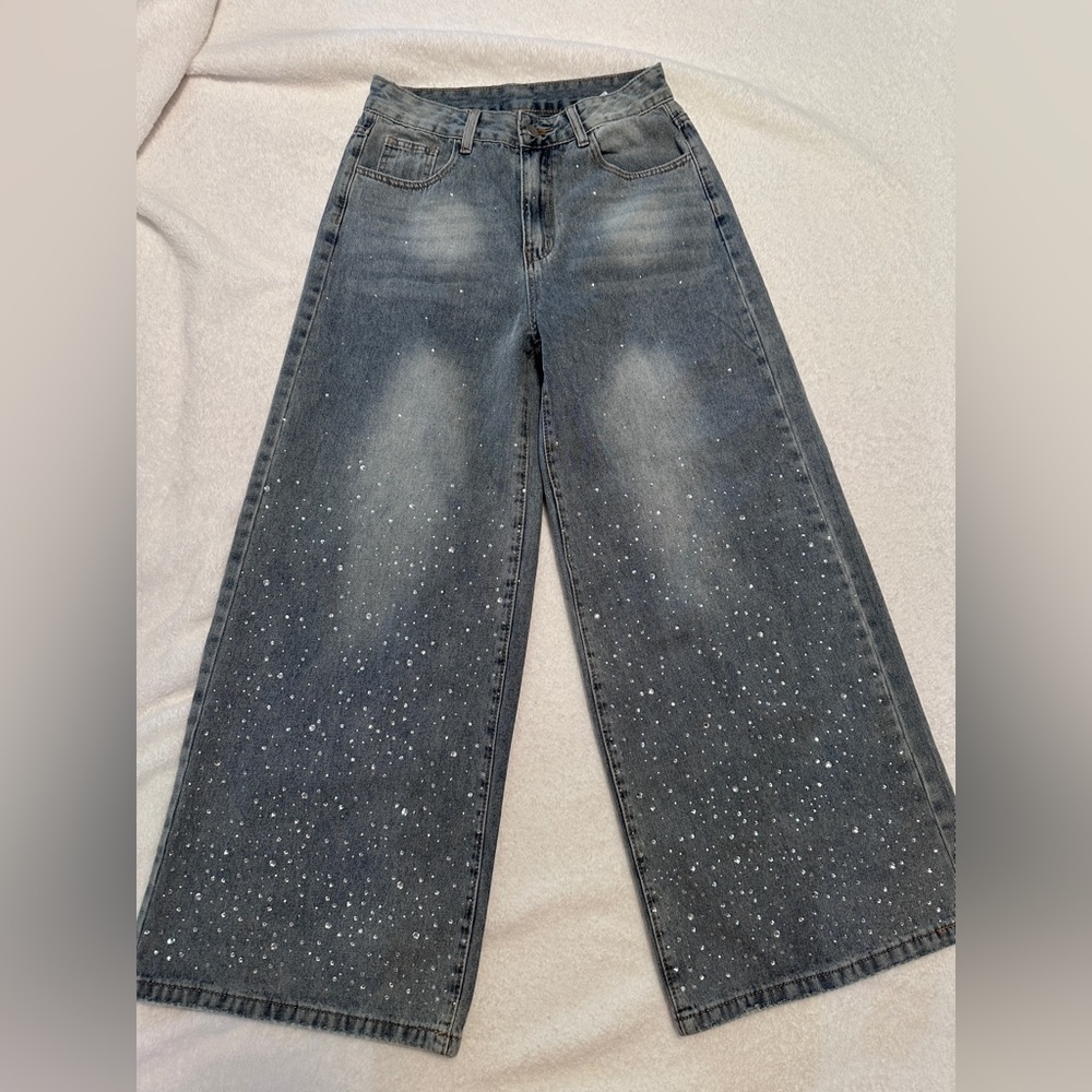 Women's Wide-Leg Jeans